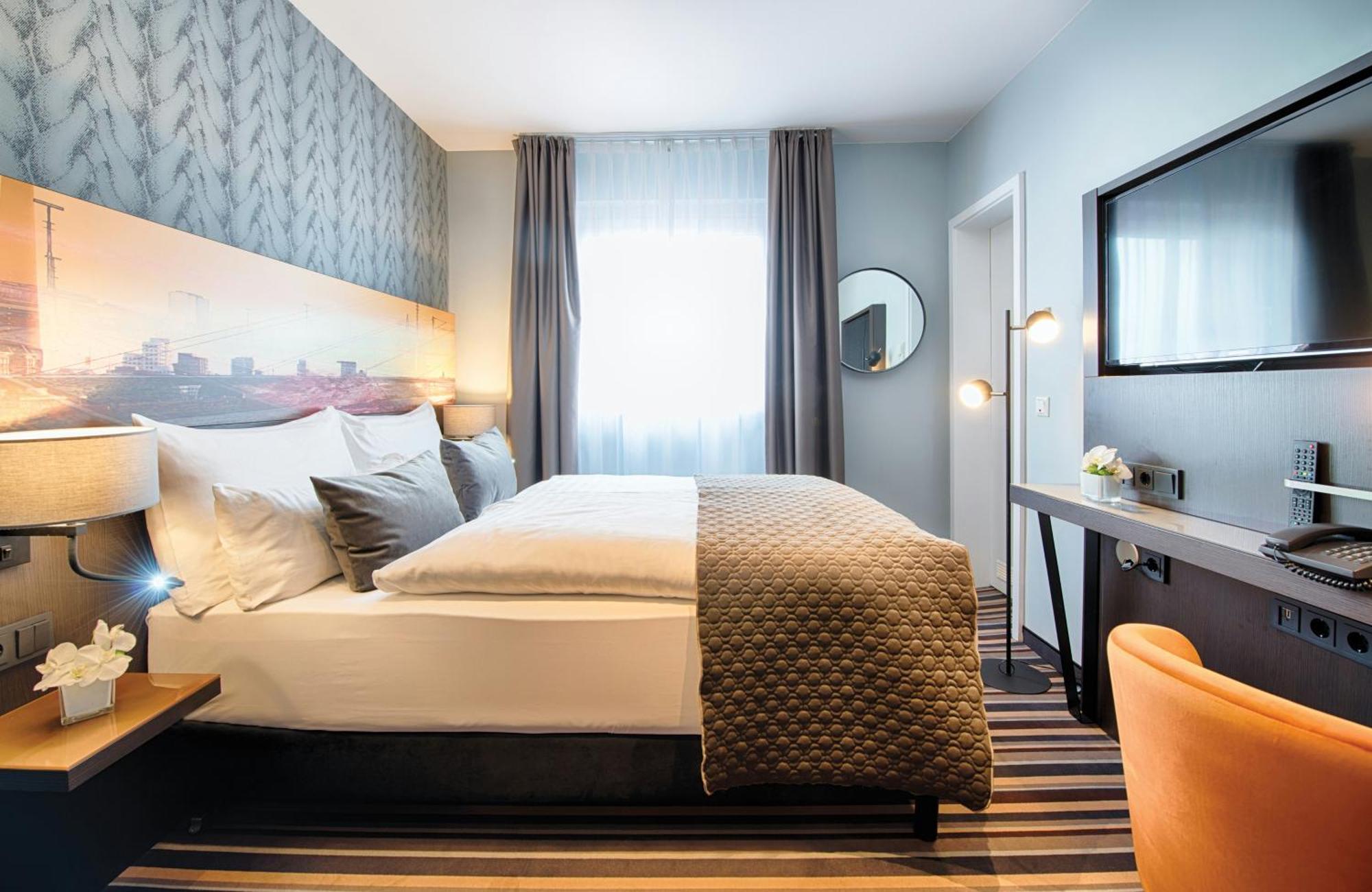 Leonardo Boutique 4*