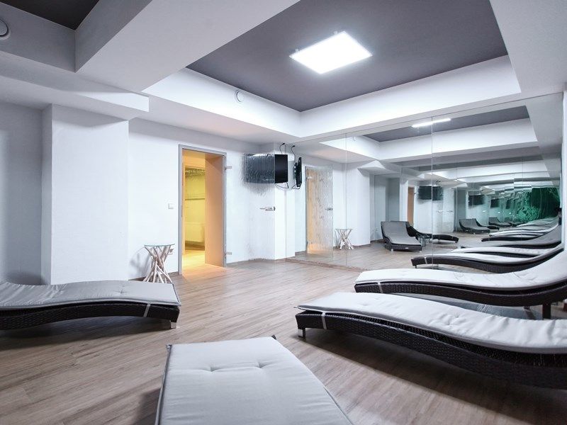 Leonardo Boutique 4*